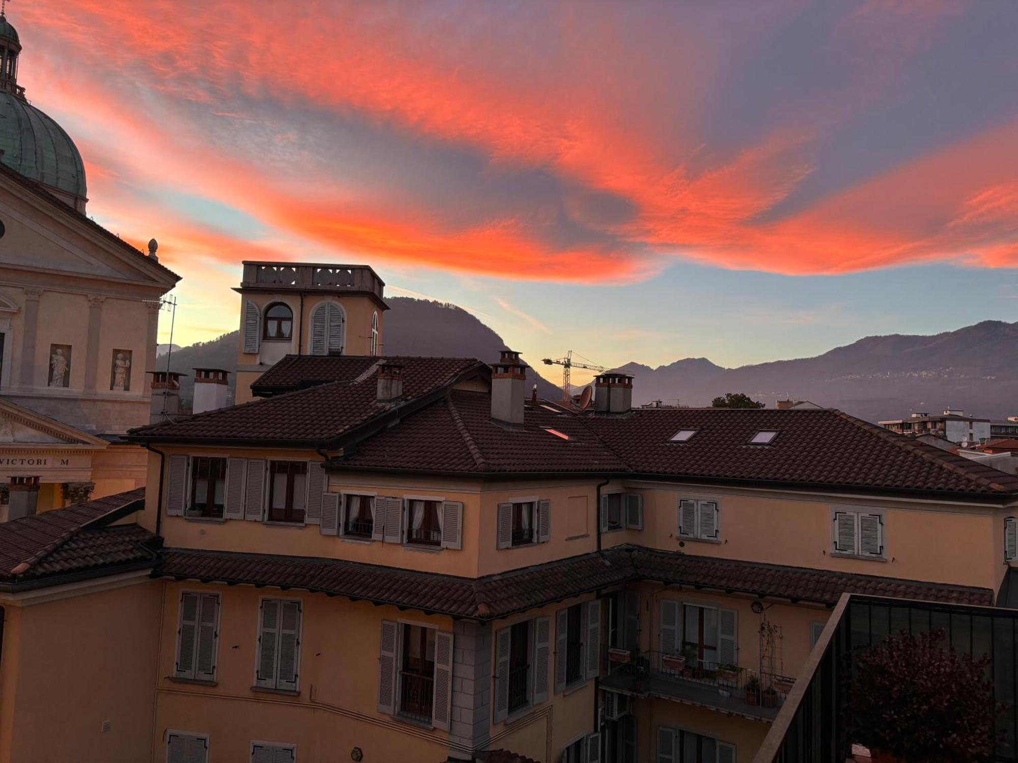 Appartement La Terrazza à Verbania Extérieur photo